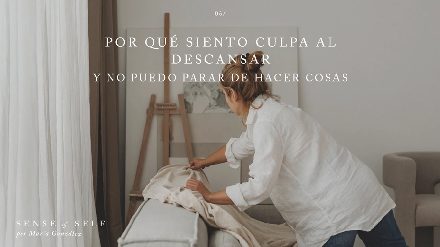 Mujer haciendo tareas con culpa por no poder parar y descansar en su tiempo libre